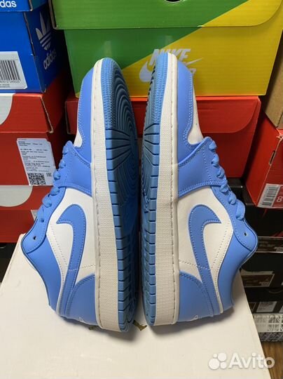 Air Jordan 1 Low University Blue