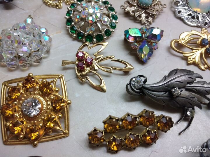 Винтаж. Кулоны. Брошки времён СССР. чсср