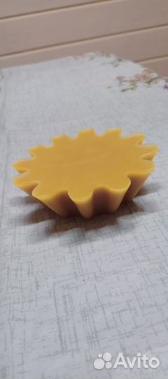 Воск пчелиный