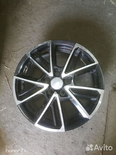 Продам литые диски R-16