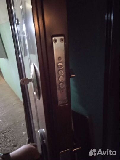 Дверь входная бу