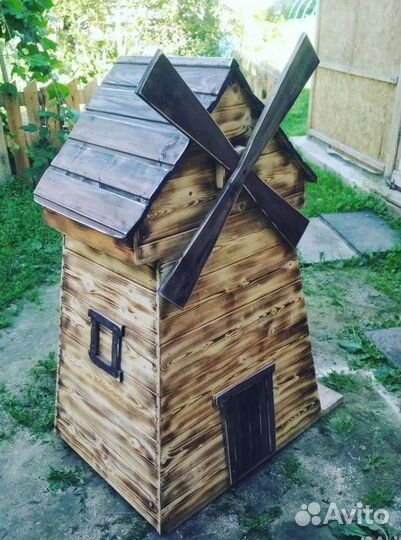 Колодец декоративный