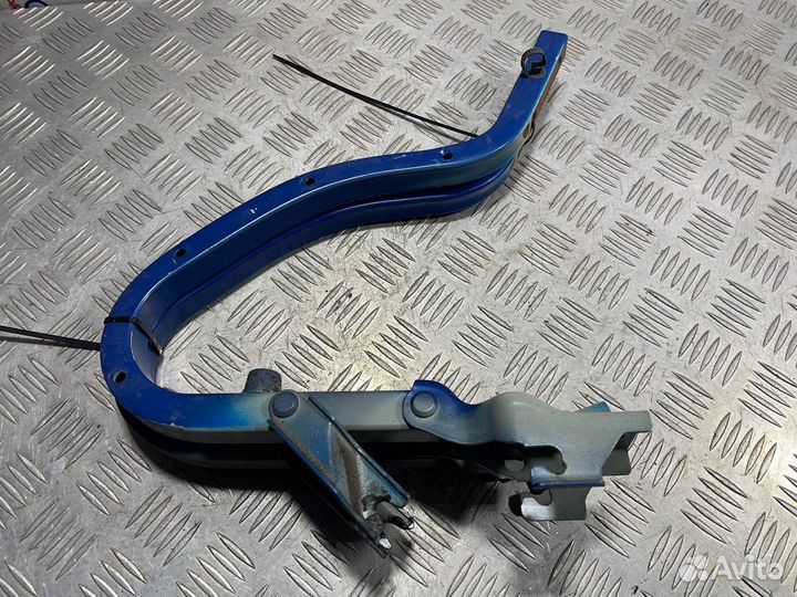 Петли крышки багажника Kia Rio (JB) II (2005–2009)