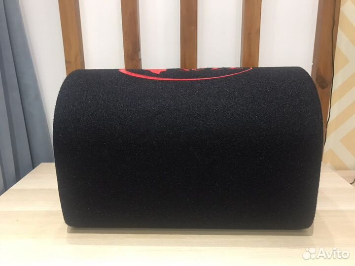 Сабвуфер активный