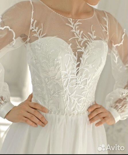 Свадебное платье