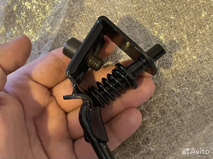 Подножка велосипедная центрального крепления