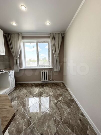 2-к. квартира, 56,2 м², 6/10 эт.