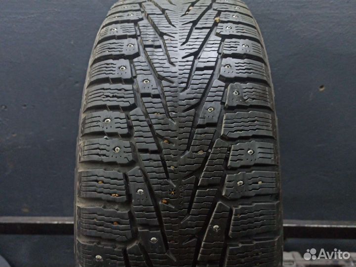 Nokian Tyres Hakkapeliitta 7 235/60 R17
