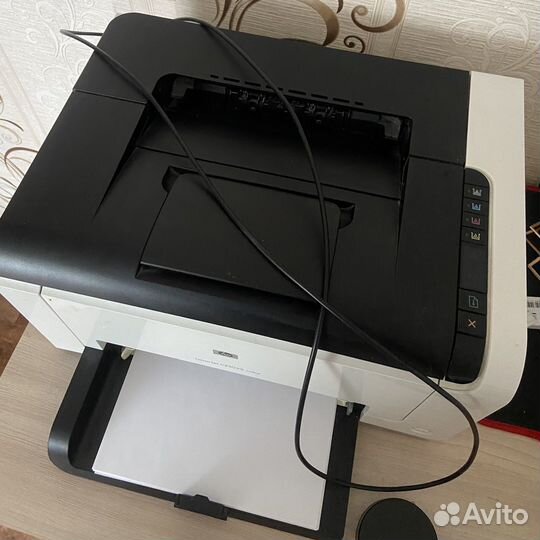 Принтер Hp laser jet CP1025 color