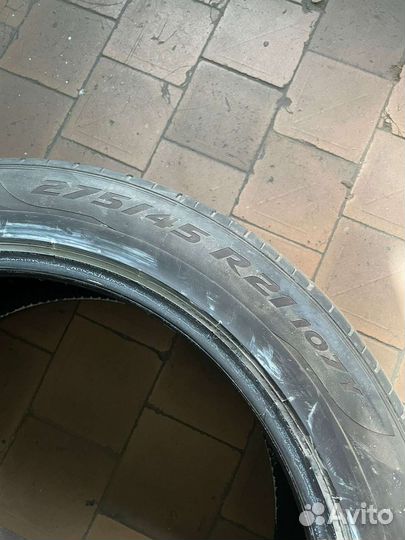 Pirelli P Zero 275/45 R21