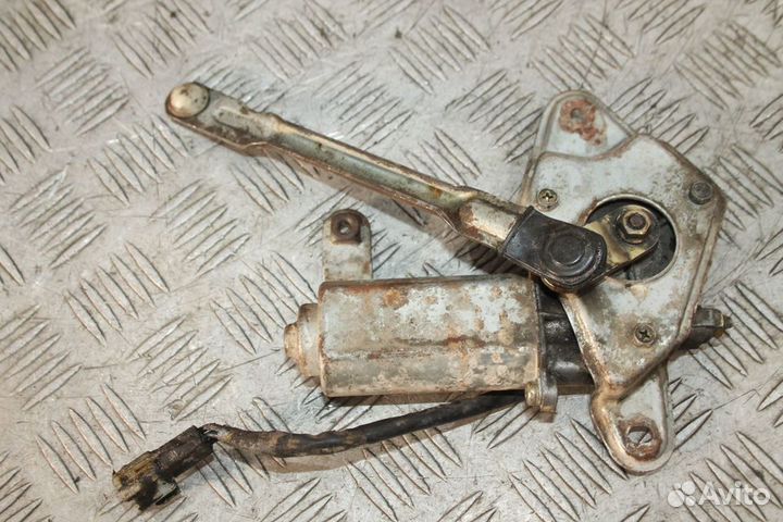 Моторчик дворников задний Toyota Hiace H100