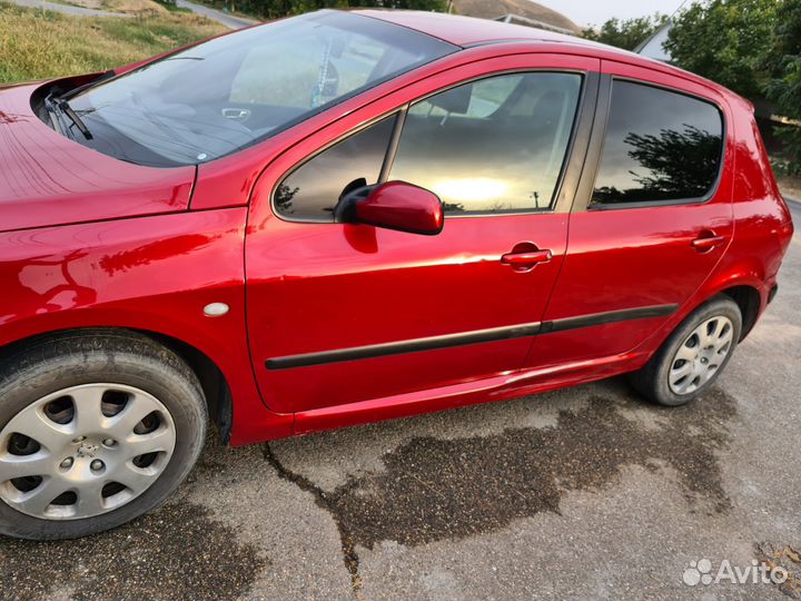Peugeot 307, 2003