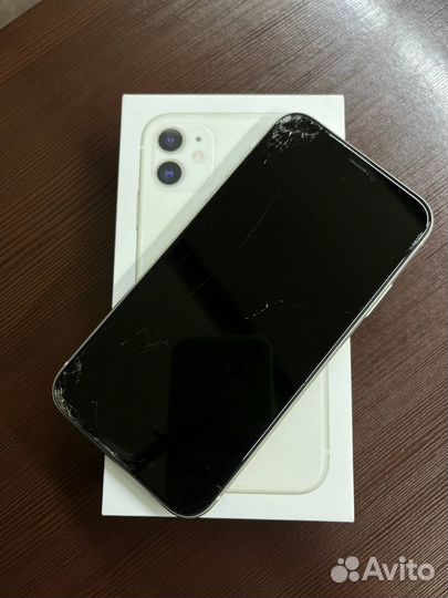 iPhone 11, 128 ГБ