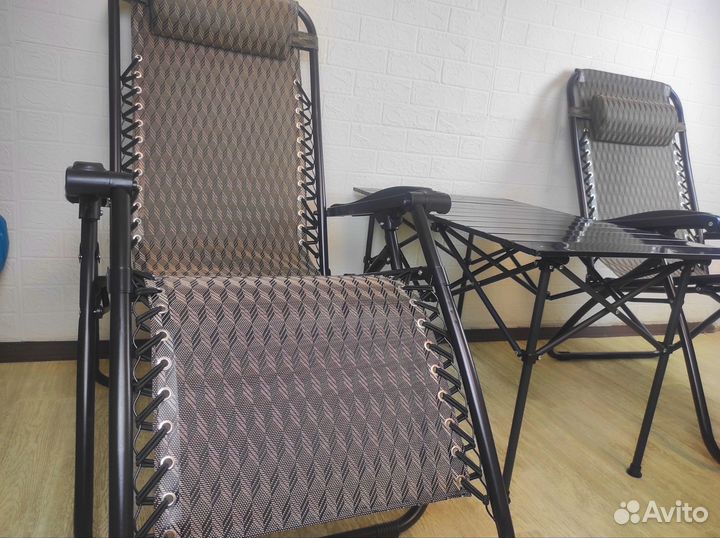 Кресло шезлонг складное