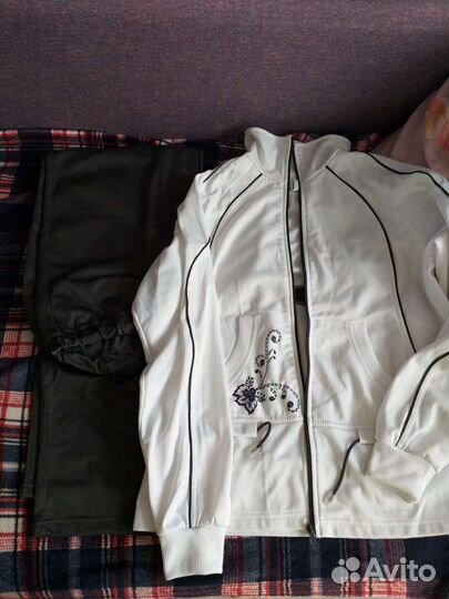 Спортивный костюм