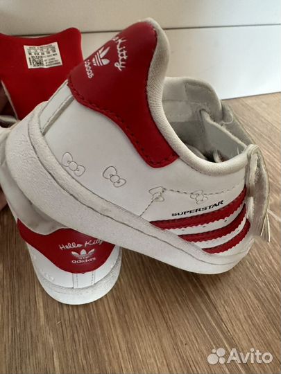 Кроссовки adidas superstar hello kitty