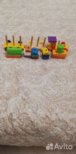 Игрушки деревянные