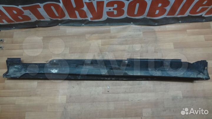 Ford ecosport,накладка правого порога