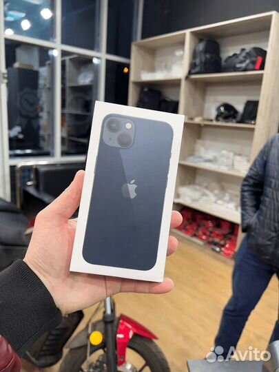 iPhone 13, 128 ГБ