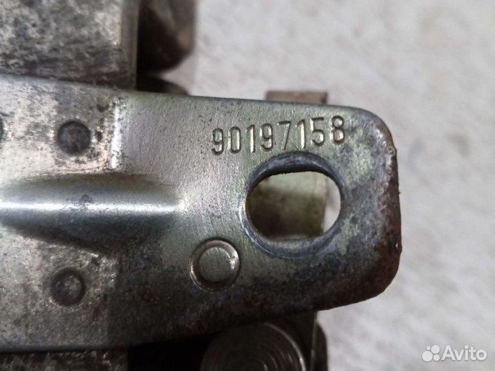 Замок багажника Opel Vectra A