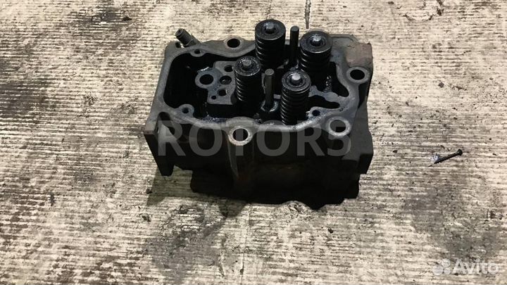 Головка блока цилиндров Scania R 5 2004 1909204