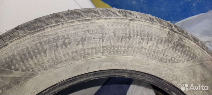 Kumho I'Zen Stud Snow KW11 225/60 R17 103