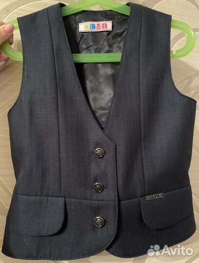 Жилетка олми для девочки школьная новая