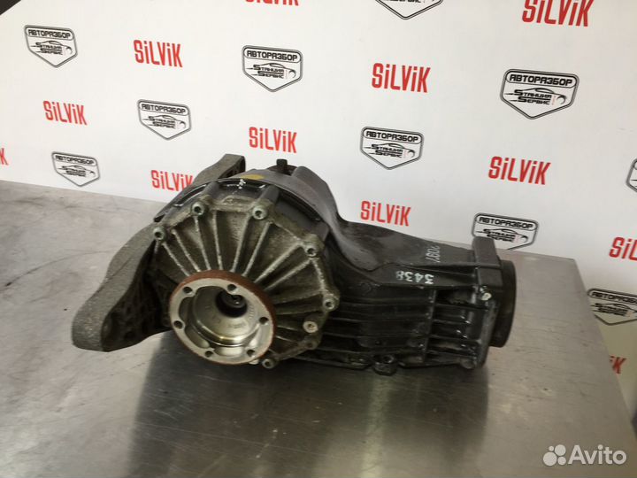 Задний редуктор Audi S4 B7 V8 4.2 квадро
