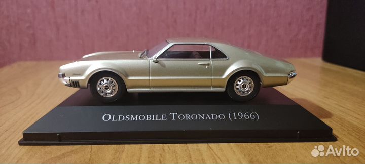 Модель 1/43 Oldsmobile Toronado 1966