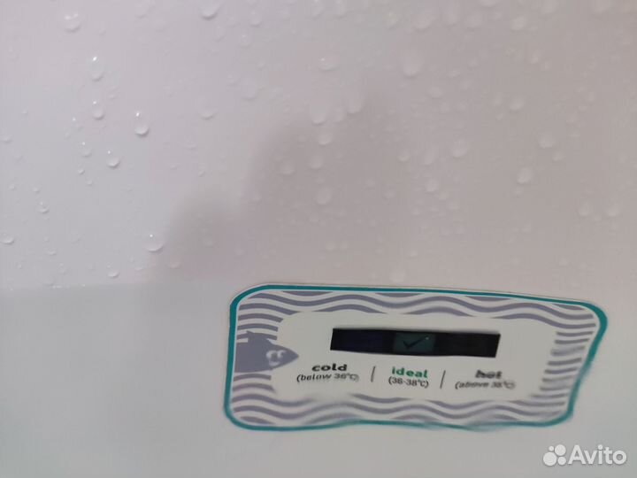 Детская ванночка с термометром