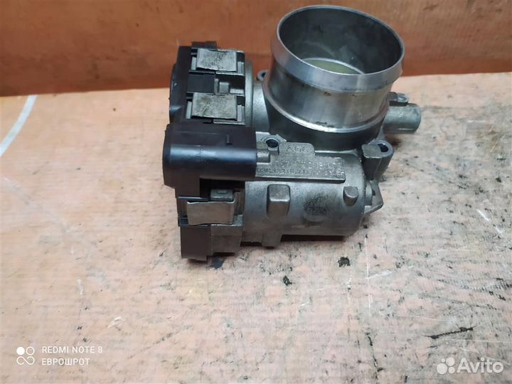 Заслонка дроссельная Volkswagen Tiguan (2007-2011)