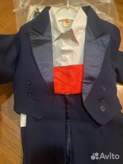 Комплект Пиджак - фрак, рубашка,брюки, пояс. 86-92