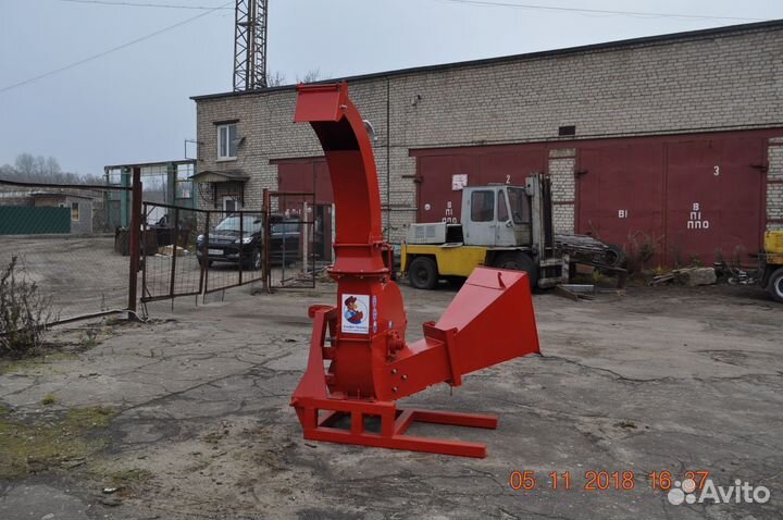 Измельчитель веток дерева С52ивн260