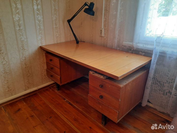 Стол письменный бу бесплатно
