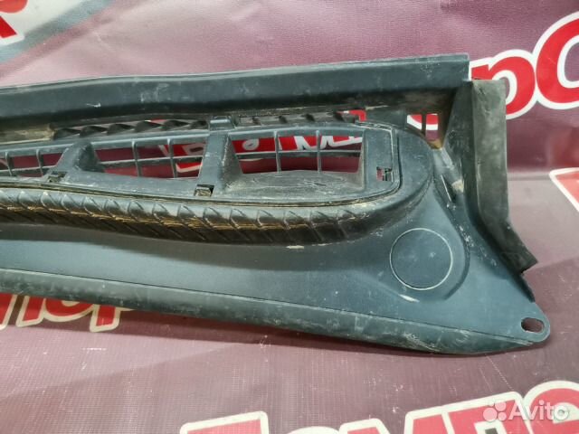 Панель стеклоочистителей (жабо) Citroen C3 Picasso