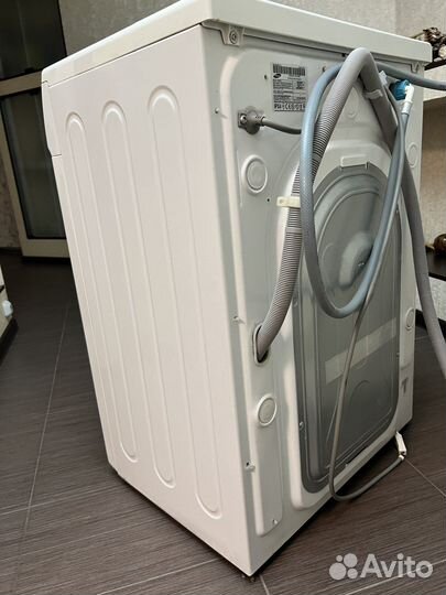 Стиральная машина Samsung WF0602NBE 6 кг