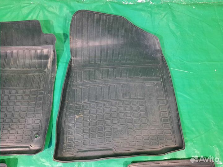 Коврик салона Kia Cerato