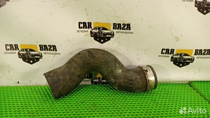 Патрубок радиатора