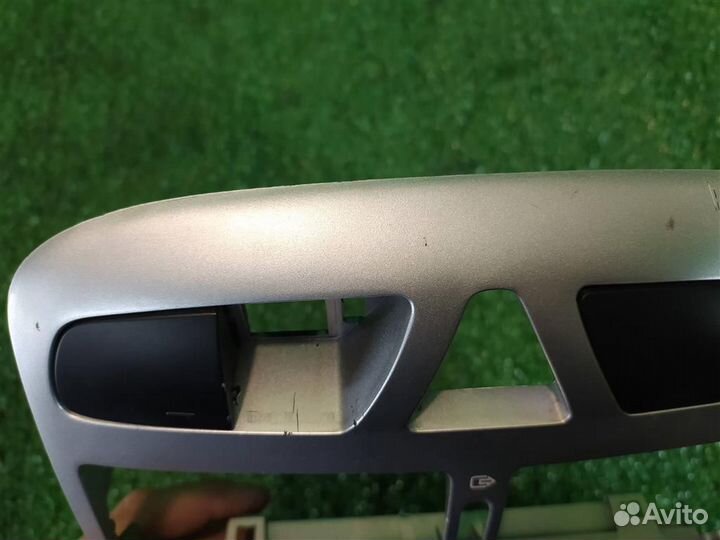 Рамка панели приборов Peugeot 307 (3H) 2006