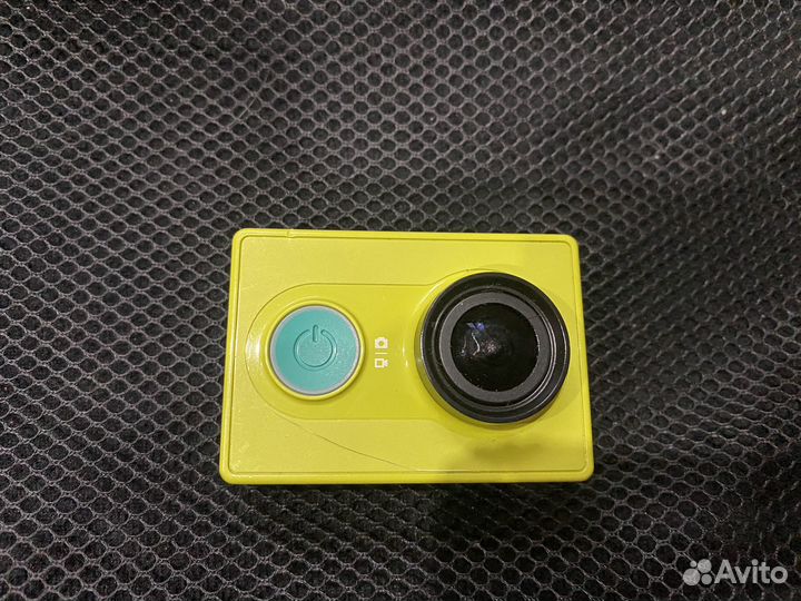 Экшн камера Xiaomi YI Action