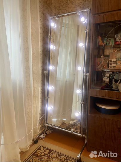 Зеркало напольное с подсветкой в полный рост