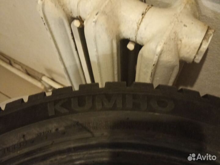 Kumho WinterCraft ice Wi31+ 205/50 R17 93T