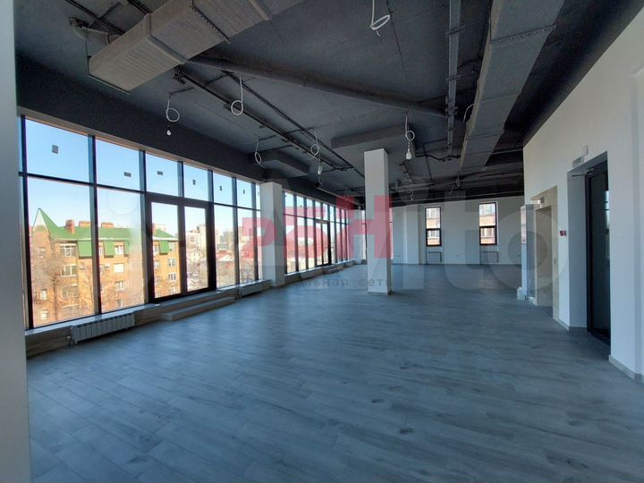 Офис в центре города в новом бц