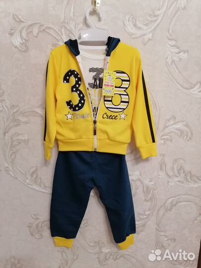 Спортивный костюм