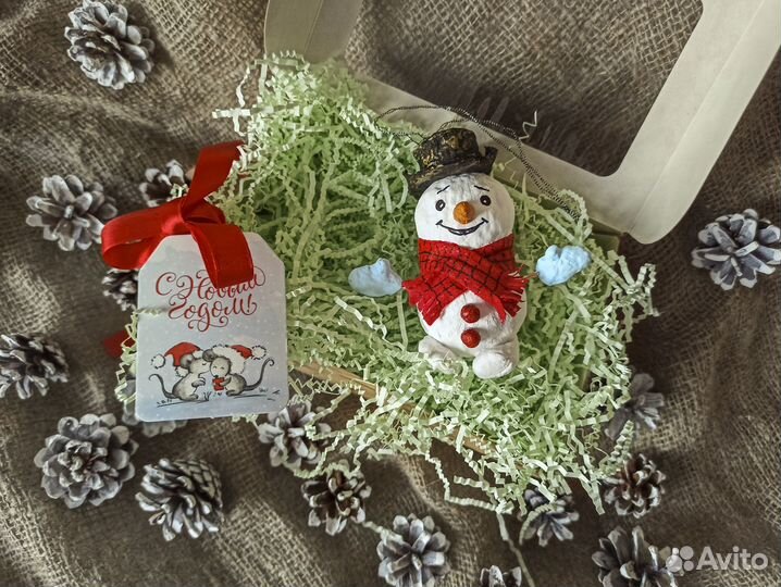 Ёлочная игрушка Снеговик папье-маше