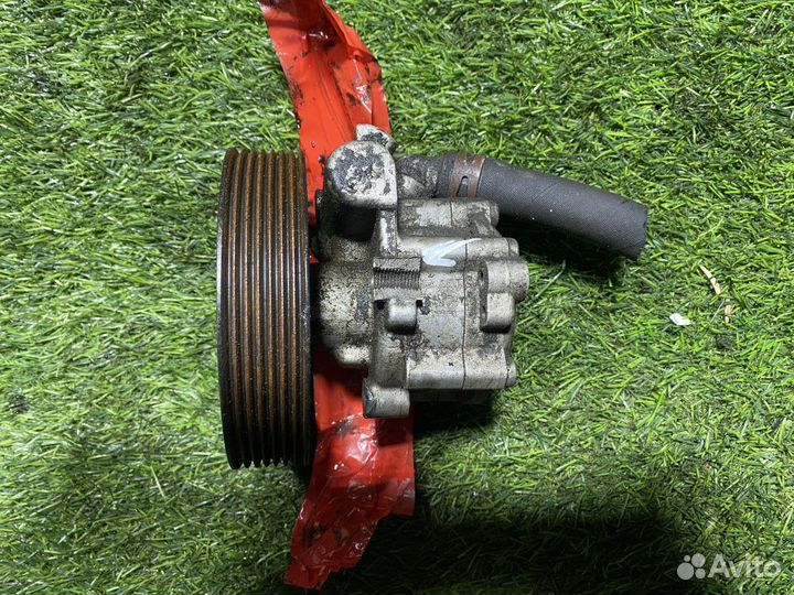 Насос гидроусилителя Renault Duster с дефектом