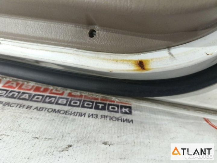 Дверь передний правый toyota camry