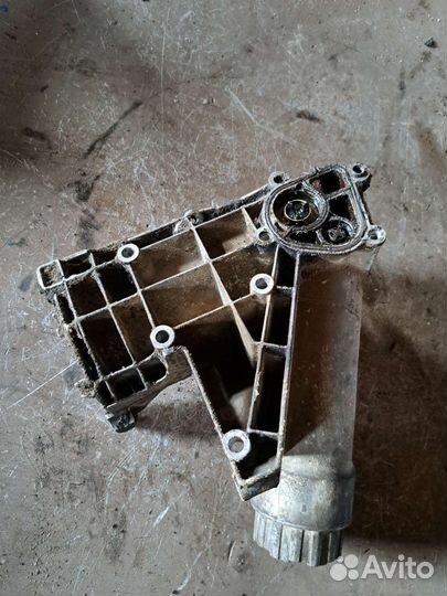 Корпус масляного фильтра Mercedes W140