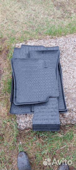 Автомобильные коврики KIO RIO