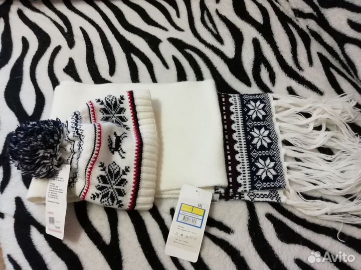 Комплект шапка и шарф